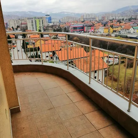 Laticka 3 Ferienwohnung شقة *