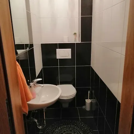شقة Laticka 3 Ferienwohnung